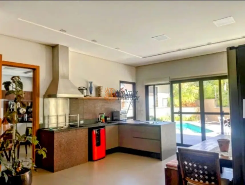 Foto 3 de Casa de Condomínio com 4 quartos para alugar, 400m2 em Loteamento Mont Blanc Residence, Campinas - SP