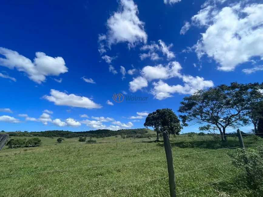 Foto 2 de Fazenda / Haras com 6 quartos à venda, 52m2 em Centro, Araruama - RJ