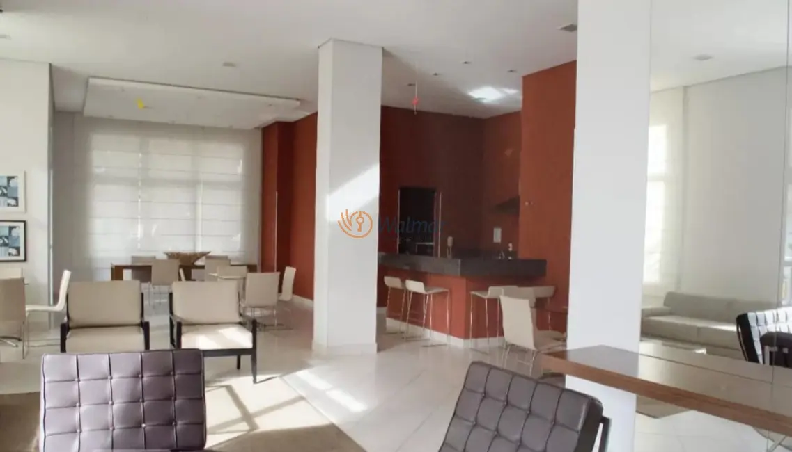 Apartamento com 4 quartos para alugar, 134m2 em Parque Prado, Campinas - SP - imagem 9 Foto 9 de Apartamento com 4 quartos para alugar, 134m2 em Parque Prado, Campinas - SP