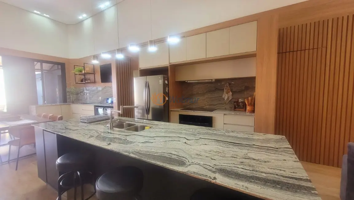 Foto 4 de Casa de Condomínio com 4 quartos à venda, 230m2 em Swiss Park, Campinas - SP