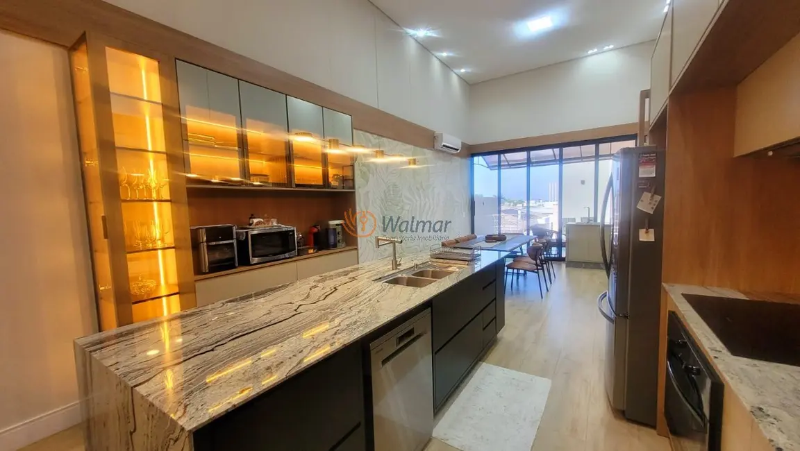 Foto 9 de Casa de Condomínio com 4 quartos à venda, 230m2 em Swiss Park, Campinas - SP