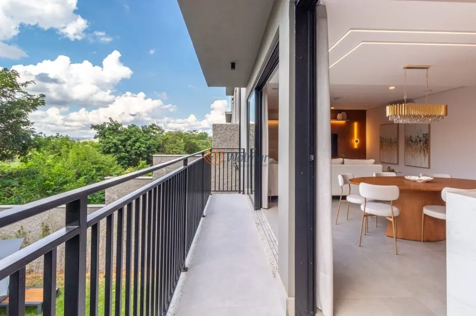 Casa de Condomínio com 3 quartos à venda, 221m2 em Ville Sainte Hélène, Campinas - SP - imagem 4 Foto 4 de Casa de Condomínio com 3 quartos à venda, 221m2 em Ville Sainte Hélène, Campinas - SP