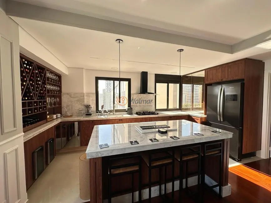 Foto 5 de Apartamento com 3 quartos à venda, 240m2 em Cambuí, Campinas - SP