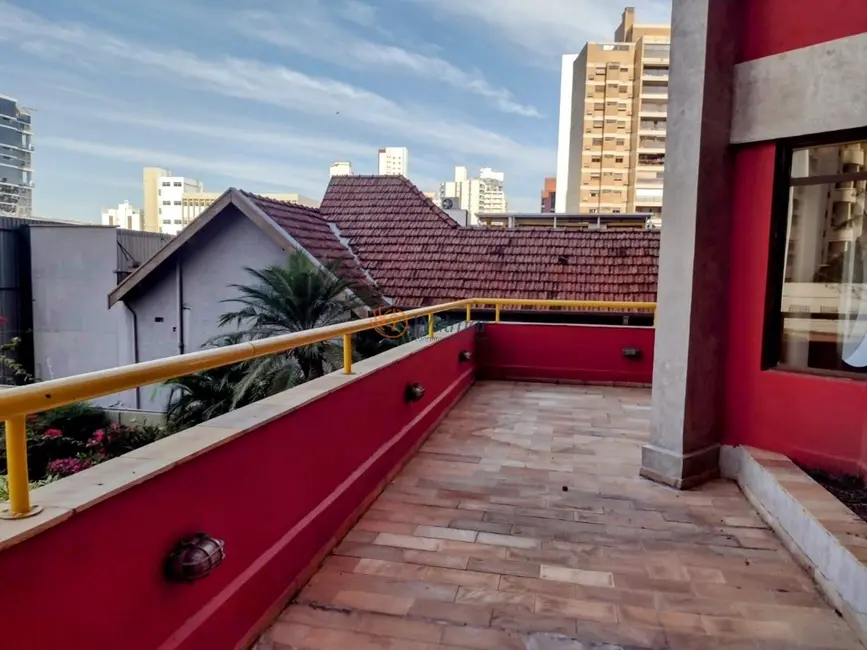 Apartamento com 4 quartos à venda, 182m2 em Cambuí, Campinas - SP - imagem 3 Foto 3 de Apartamento com 4 quartos à venda, 182m2 em Cambuí, Campinas - SP