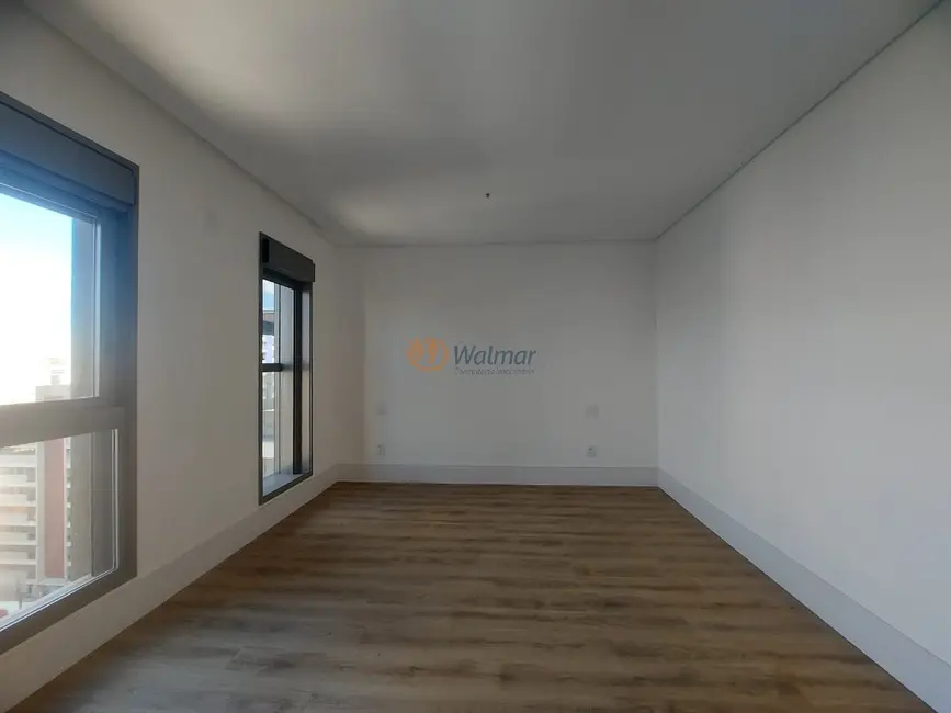 Foto 7 de Apartamento com 4 quartos à venda, 316m2 em Cambuí, Campinas - SP