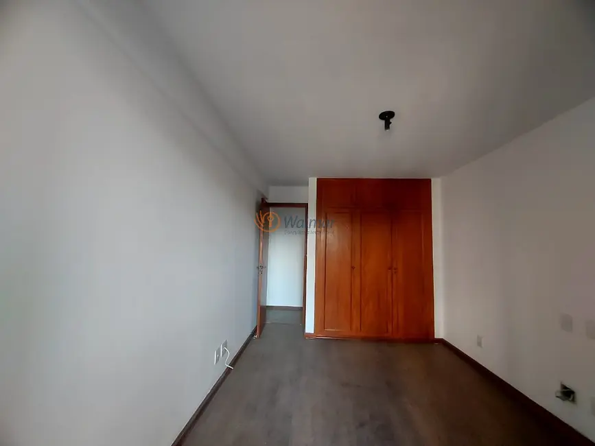 Apartamento com 3 quartos à venda, 134m2 em Cambuí, Campinas - SP - imagem 3 Foto 3 de Apartamento com 3 quartos à venda, 134m2 em Cambuí, Campinas - SP