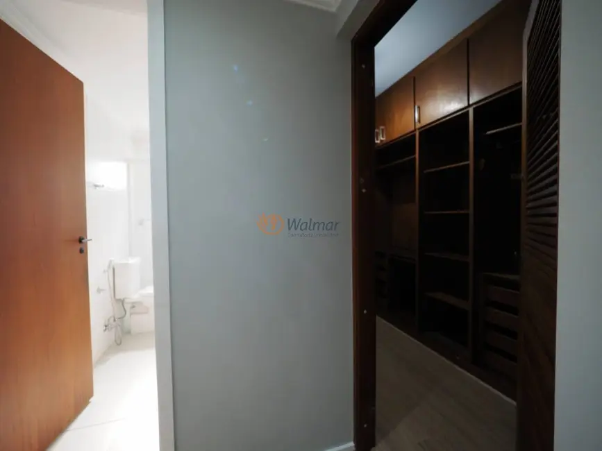 Apartamento com 4 quartos à venda, 226m2 em Cambuí, Campinas - SP - imagem 4 Foto 4 de Apartamento com 4 quartos à venda, 226m2 em Cambuí, Campinas - SP