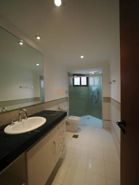 Apartamento com 4 quartos à venda, 226m2 em Cambuí, Campinas - SP - imagem 7 Foto 7 de Apartamento com 4 quartos à venda, 226m2 em Cambuí, Campinas - SP