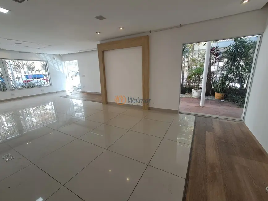 Sala Comercial com 11 quartos para alugar, 425m2 em Cambuí, Campinas - SP - imagem 6 Foto 6 de Sala Comercial com 11 quartos para alugar, 425m2 em Cambuí, Campinas - SP