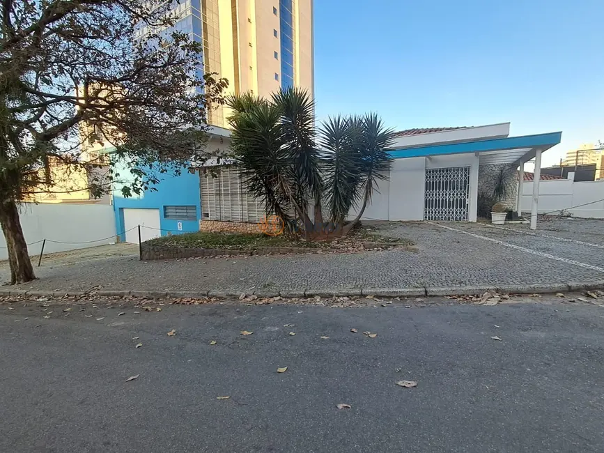 Sala Comercial com 11 quartos para alugar, 425m2 em Cambuí, Campinas - SP - imagem 1 Foto 1 de Sala Comercial com 11 quartos para alugar, 425m2 em Cambuí, Campinas - SP