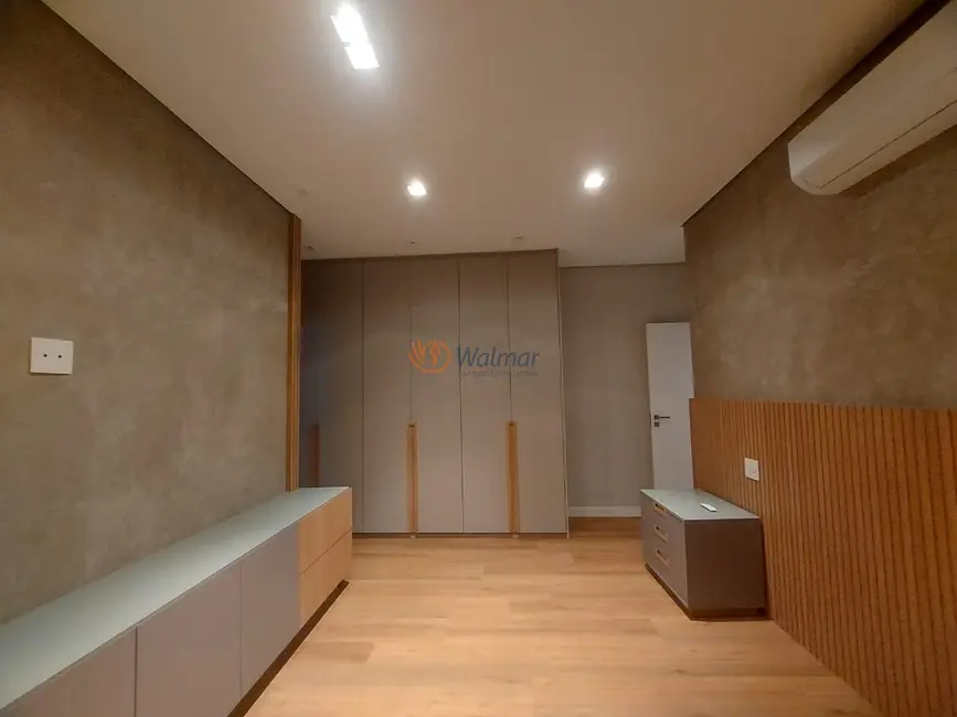 Foto 1 de Casa de Condomínio com 3 quartos à venda, 230m2 em Campinas - SP