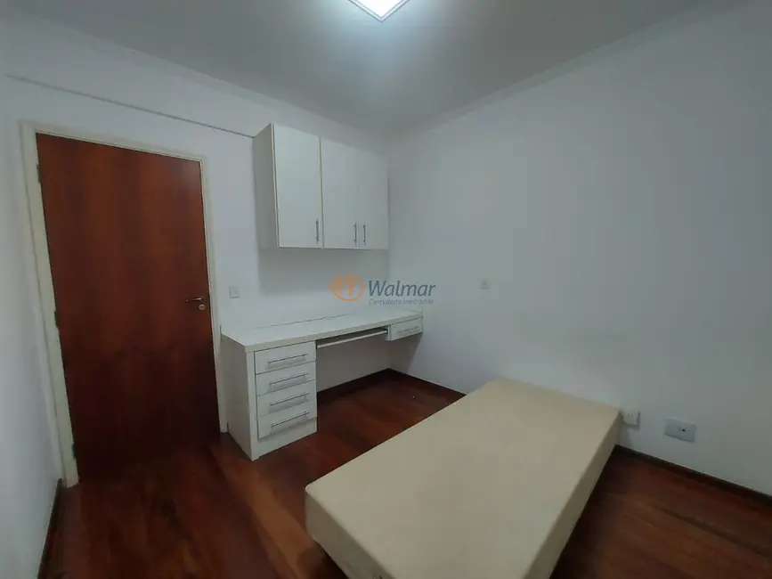 Apartamento com 3 quartos para alugar, 94m2 em Cambuí, Campinas - SP - imagem 6 Foto 6 de Apartamento com 3 quartos para alugar, 94m2 em Cambuí, Campinas - SP