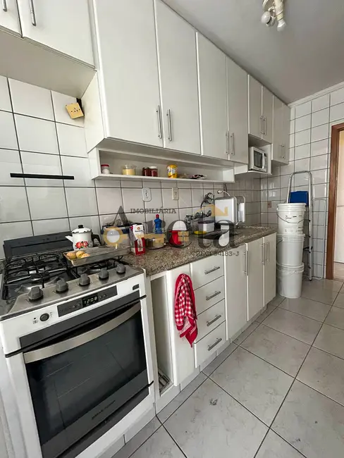 Foto 2 de Apartamento com 3 quartos à venda, 82m2 em Vila Gumercindo, São Paulo - SP