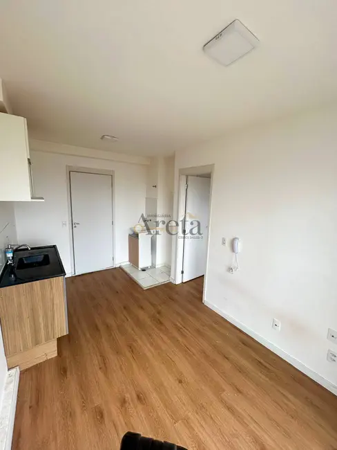 Foto 6 de Apartamento com 1 quarto para alugar, 29m2 em Parque Bristol, São Paulo - SP