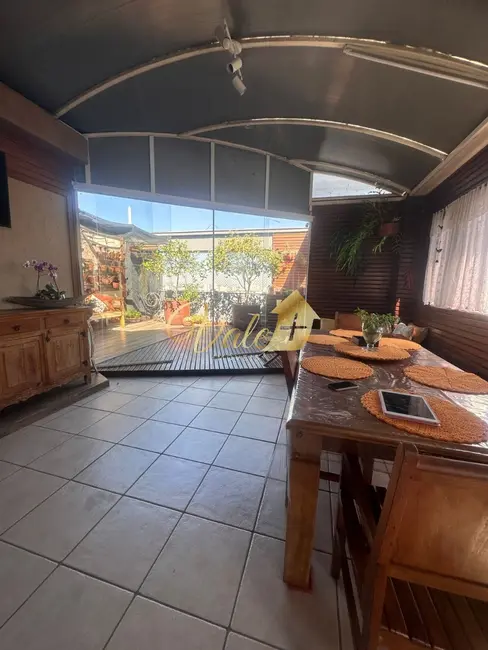 Apartamento com 4 quartos à venda, 218m2 em Sao Jose Dos Campos - SP - imagem 5 Foto 5 de Apartamento com 4 quartos à venda, 218m2 em Sao Jose Dos Campos - SP