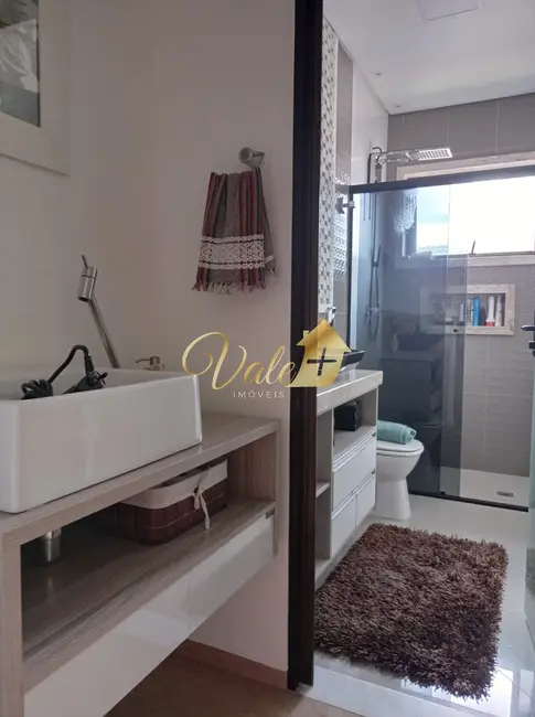 Foto 7 de Casa de Condomínio com 3 quartos à venda, 278m2 em Vila Zezé, Jacarei - SP