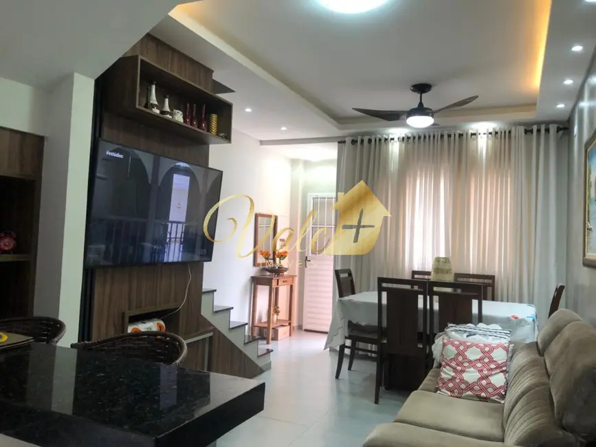 Foto 1 de Casa de Condomínio com 2 quartos à venda, 78m2 em Jardim do Sol, Caraguatatuba - SP