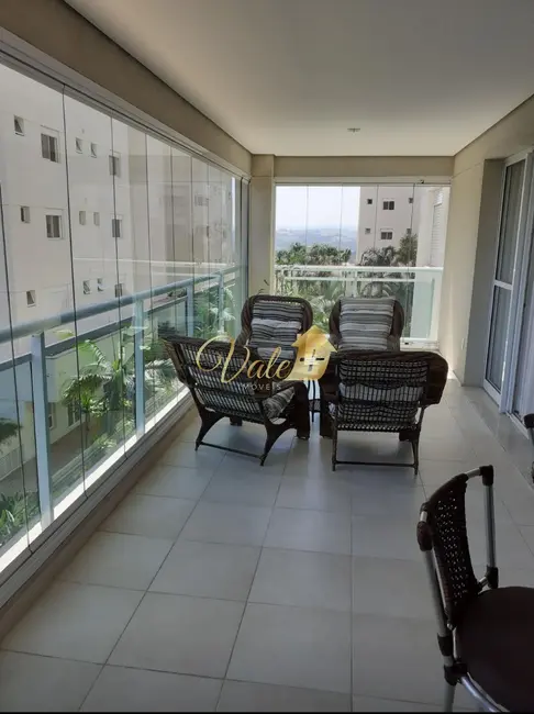 Apartamento com 4 quartos à venda, 190m2 em Sao Jose Dos Campos - SP - imagem 2 Foto 2 de Apartamento com 4 quartos à venda, 190m2 em Sao Jose Dos Campos - SP