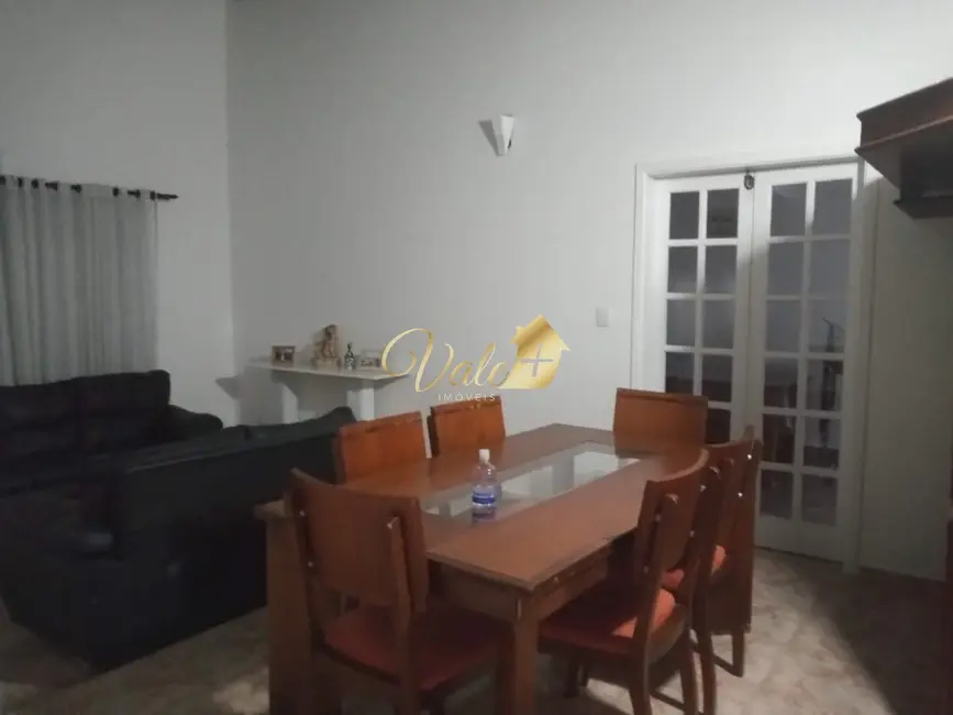 Foto 9 de Casa de Condomínio com 4 quartos à venda, 180m2 em Sao Jose Dos Campos - SP