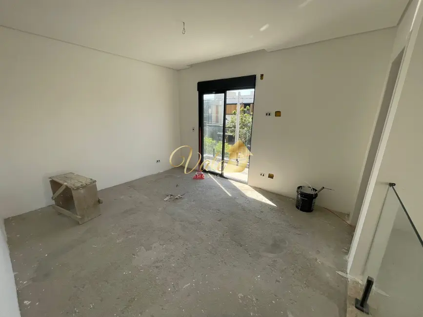 Casa de Condomínio com 3 quartos à venda, 230m2 em Sao Jose Dos Campos - SP - imagem 8 Foto 8 de Casa de Condomínio com 3 quartos à venda, 230m2 em Sao Jose Dos Campos - SP