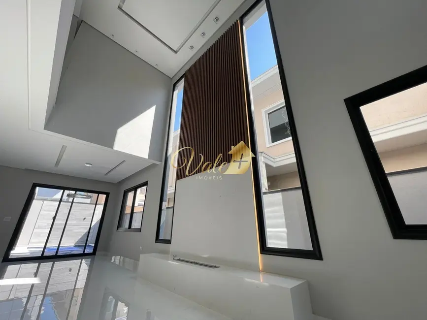 Casa de Condomínio com 4 quartos à venda, 270m2 em Sao Jose Dos Campos - SP - imagem 9 Foto 9 de Casa de Condomínio com 4 quartos à venda, 270m2 em Sao Jose Dos Campos - SP