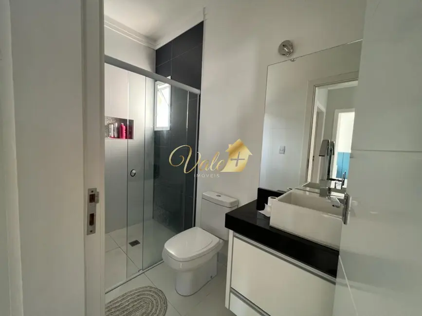 Foto 6 de Casa de Condomínio com 4 quartos à venda, 320m2 em Sao Jose Dos Campos - SP