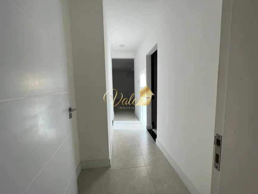 Foto 7 de Casa de Condomínio com 4 quartos à venda, 320m2 em Sao Jose Dos Campos - SP