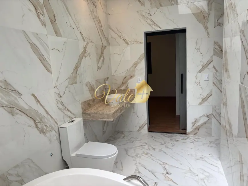 Casa de Condomínio com 3 quartos à venda, 170m2 em Sao Jose Dos Campos - SP - imagem 8 Foto 8 de Casa de Condomínio com 3 quartos à venda, 170m2 em Sao Jose Dos Campos - SP