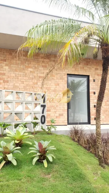 Foto 8 de Casa de Condomínio com 3 quartos à venda, 254m2 em Cacapava - SP