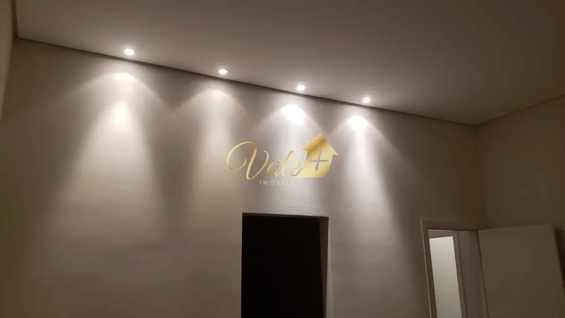 Foto 4 de Casa de Condomínio com 3 quartos à venda, 254m2 em Cacapava - SP