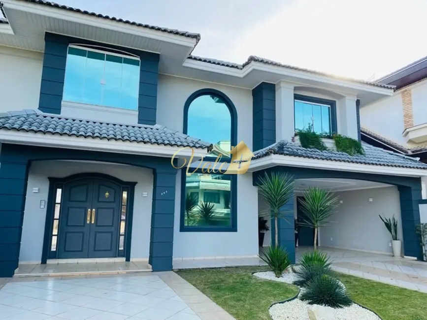 Casa de Condomínio com 6 quartos à venda, 480m2 em Sao Jose Dos Campos - SP - imagem 1 Foto 1 de Casa de Condomínio com 6 quartos à venda, 480m2 em Sao Jose Dos Campos - SP