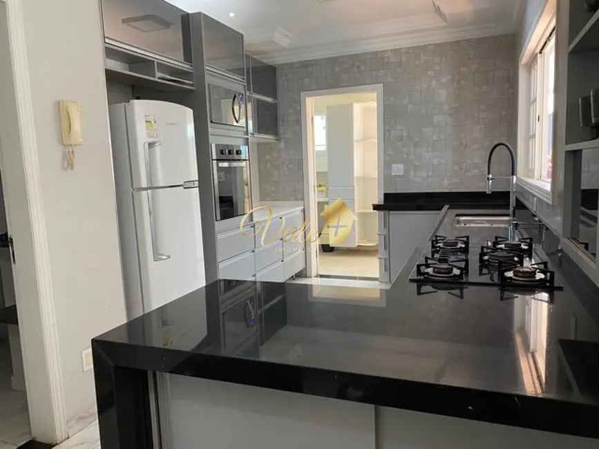 Casa de Condomínio com 6 quartos à venda, 480m2 em Sao Jose Dos Campos - SP - imagem 6 Foto 6 de Casa de Condomínio com 6 quartos à venda, 480m2 em Sao Jose Dos Campos - SP