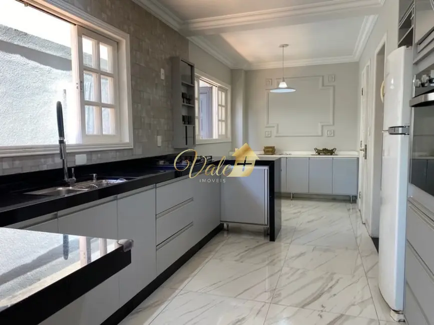 Casa de Condomínio com 6 quartos à venda, 480m2 em Sao Jose Dos Campos - SP - imagem 5 Foto 5 de Casa de Condomínio com 6 quartos à venda, 480m2 em Sao Jose Dos Campos - SP