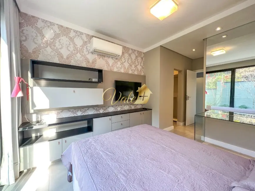 Foto 7 de Casa de Condomínio com 4 quartos à venda, 340m2 em Sao Jose Dos Campos - SP