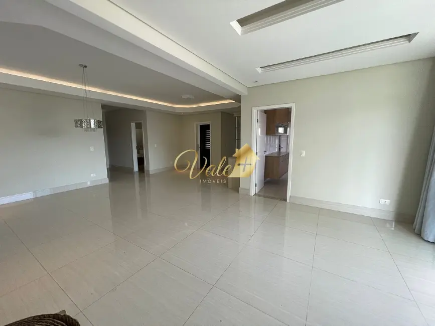 Foto 9 de Casa de Condomínio com 4 quartos à venda, 450m2 em Sao Jose Dos Campos - SP