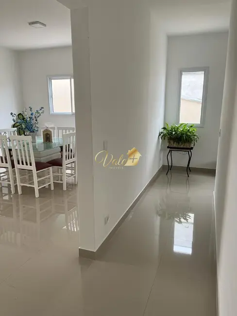 Foto 5 de Casa de Condomínio com 4 quartos à venda, 330m2 em Sao Jose Dos Campos - SP