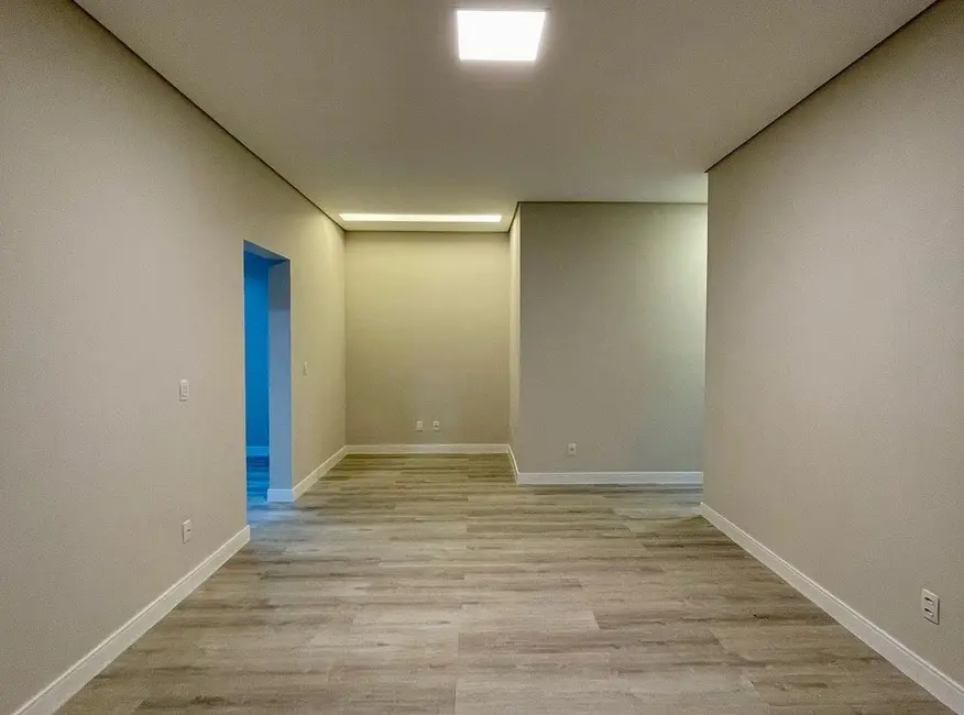 Casa de Condomínio com 4 quartos à venda, 300m2 em Sao Jose Dos Campos - SP - imagem 9 Foto 9 de Casa de Condomínio com 4 quartos à venda, 300m2 em Sao Jose Dos Campos - SP