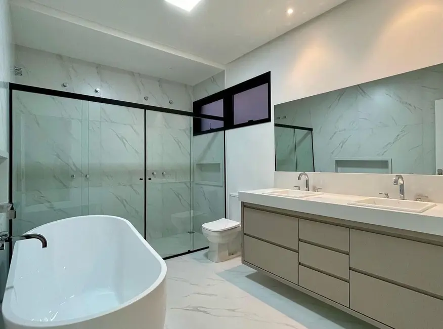 Casa de Condomínio com 4 quartos à venda, 300m2 em Sao Jose Dos Campos - SP - imagem 4 Foto 4 de Casa de Condomínio com 4 quartos à venda, 300m2 em Sao Jose Dos Campos - SP