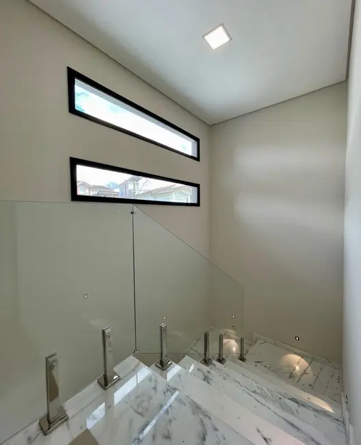 Foto 6 de Casa de Condomínio com 4 quartos à venda, 257m2 em Sao Jose Dos Campos - SP