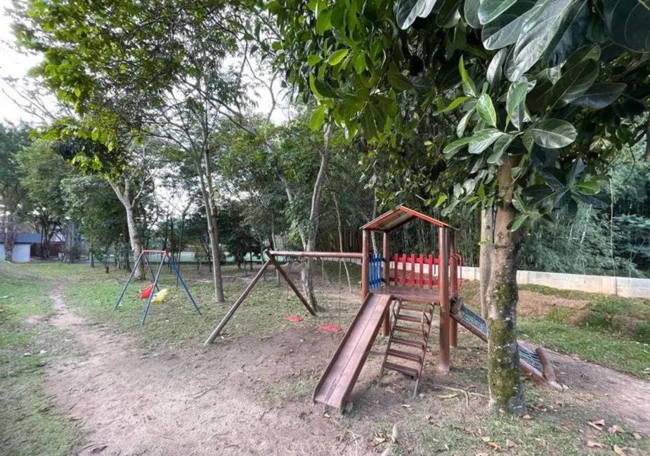 Foto 4 de Casa de Condomínio com 3 quartos à venda, 196m2 em Parque Califórnia, Jacarei - SP