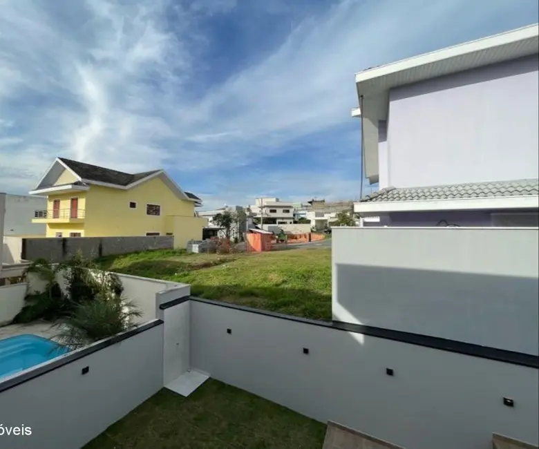 Foto 9 de Casa de Condomínio com 3 quartos à venda, 196m2 em Parque Califórnia, Jacarei - SP