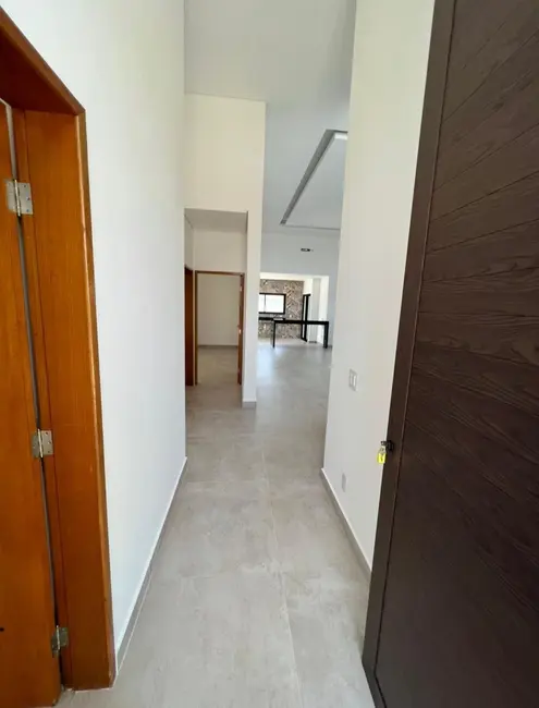 Foto 8 de Casa com 3 quartos à venda, 150m2 em Bairro do Grama, Cacapava - SP