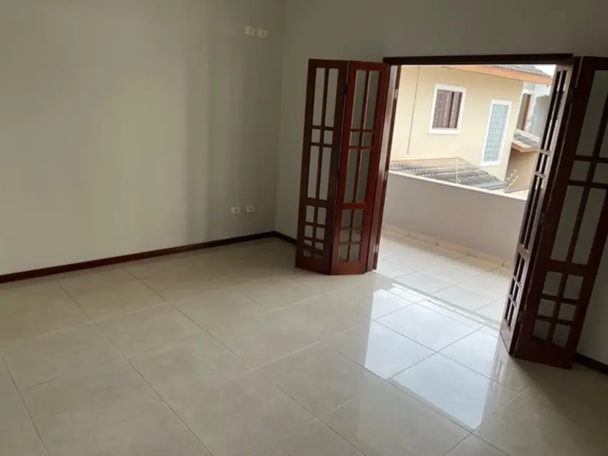 Foto 6 de Casa com 4 quartos à venda, 320m2 em Sao Jose Dos Campos - SP