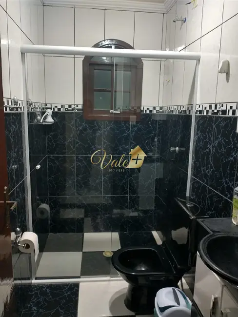 Casa com 4 quartos à venda, 186m2 em Sao Jose Dos Campos - SP - imagem 9 Foto 9 de Casa com 4 quartos à venda, 186m2 em Sao Jose Dos Campos - SP