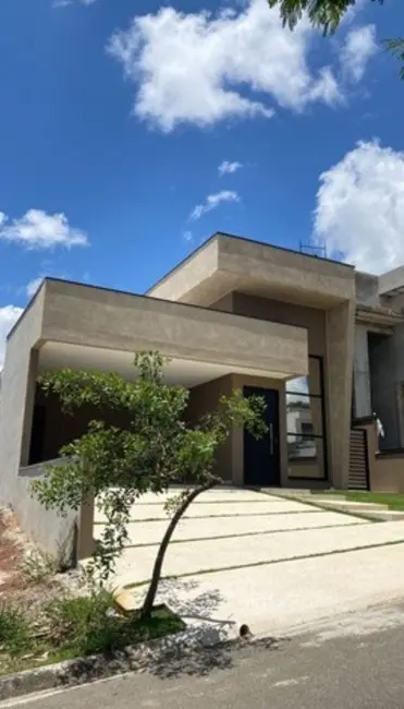 Foto 1 de Casa de Condomínio com 3 quartos à venda, 250m2 em Condomínio Residencial Fogaça, Jacarei - SP