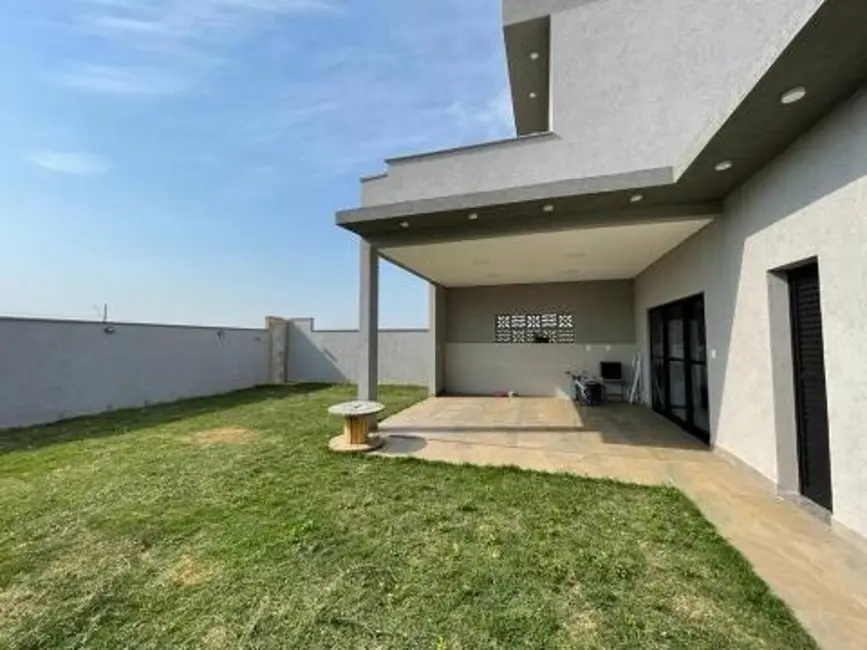 Foto 5 de Casa de Condomínio com 4 quartos à venda, 223m2 em Parque Residencial Maria Elmira, Cacapava - SP