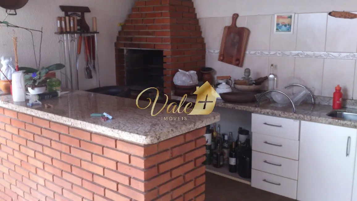 Foto 4 de Casa com 3 quartos à venda, 170m2 em Sao Jose Dos Campos - SP