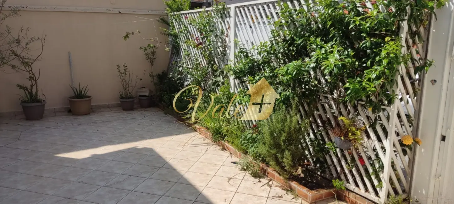 Foto 2 de Casa com 3 quartos à venda, 170m2 em Sao Jose Dos Campos - SP