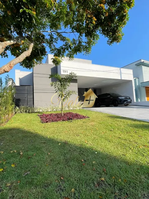 Foto 2 de Casa de Condomínio com 3 quartos à venda e para alugar, 180m2 em Tremembe - SP
