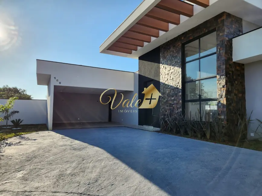 Foto 3 de Casa de Condomínio com 4 quartos à venda, 186m2 em Cacapava - SP